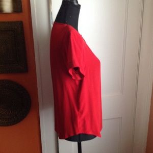 Jones New York Tops - Silk Button-Down Short Sleeve Red Blouse Size 4Red Jones New York Tops - Silk Button-Down Short Sleeve Red Blouse Size 4Red
